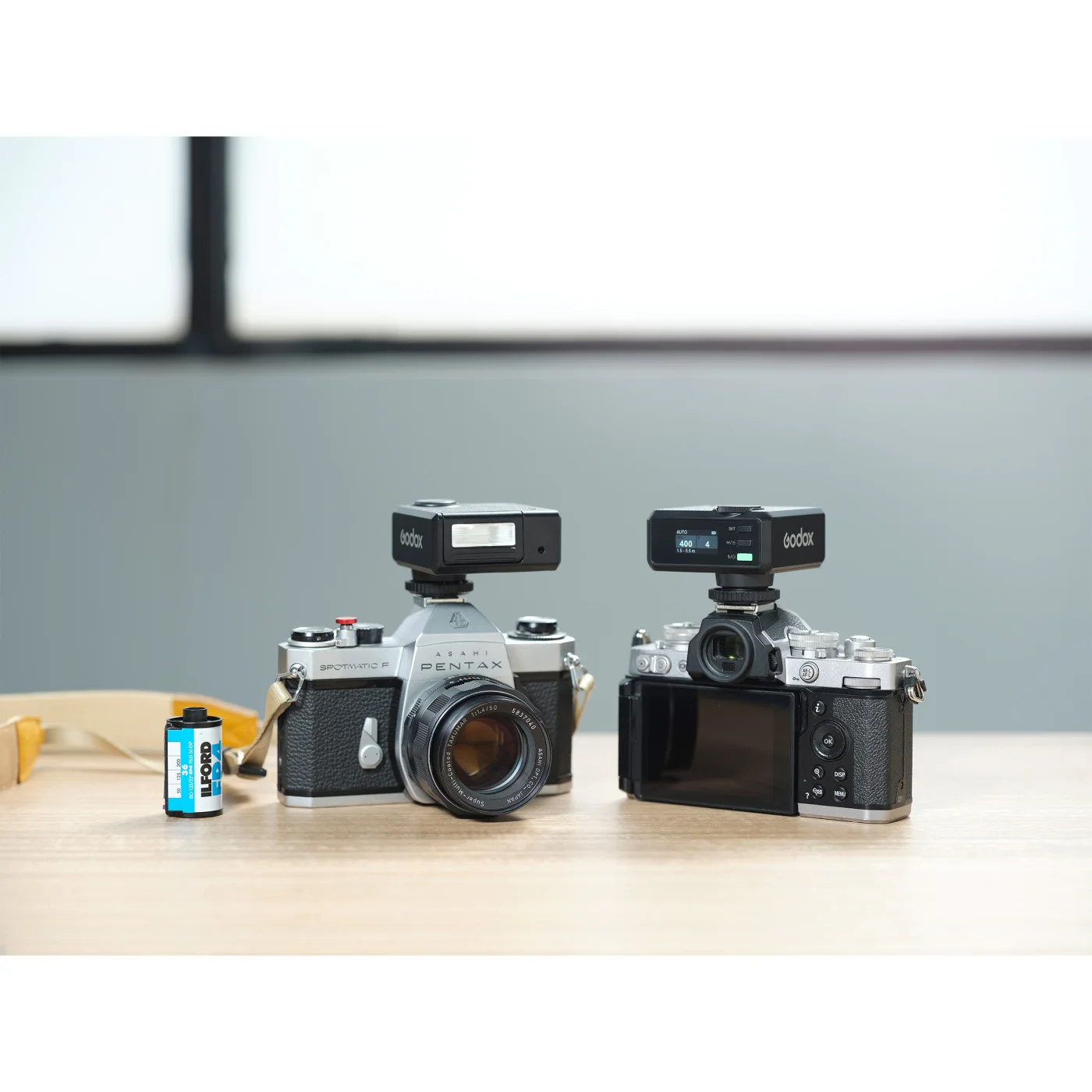 Вспышка накамерная Godox iM30Pro Mini Flash