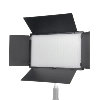 Осветитель светодиодный Falcon Eyes LedPRO 50R