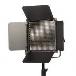 Осветитель светодиодный Falcon Eyes FlatLight 100 LED Bi-color Осветитель светодиодный Falcon Eyes FlatLight 100 LED Bi-color