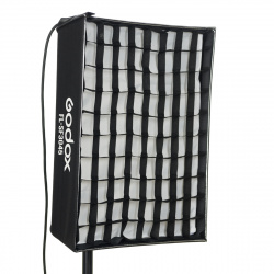 Софтбокс Godox FL-SF 3045 с сотами для FL60 Софтбокс Godox FL-SF 3045 с сотами для FL60