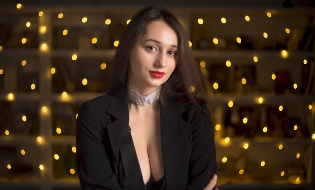 1_портрет с гирляндами_нужный результат.jpg