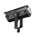 Осветитель светодиодный Godox SL200III студийный фото На фото изображено Осветитель светодиодный Godox SL200III студийный