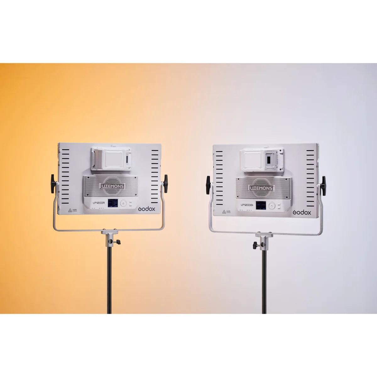 Осветитель светодиодный Godox LITEMONS LP1200R
