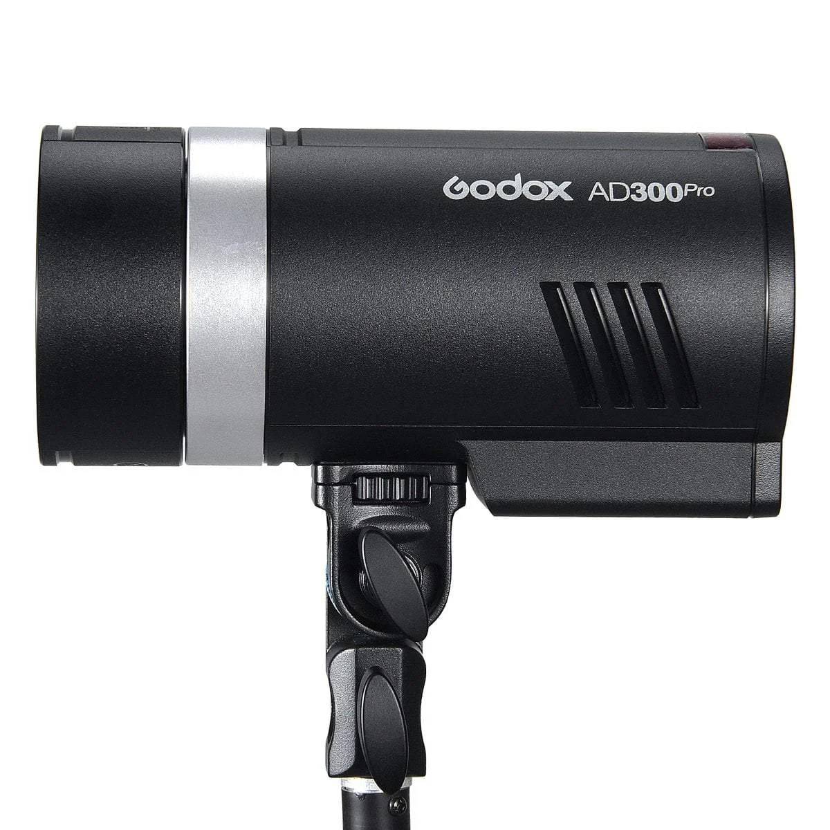 Вспышка аккумуляторная Godox Witstro AD300Pro с поддержкой TTL